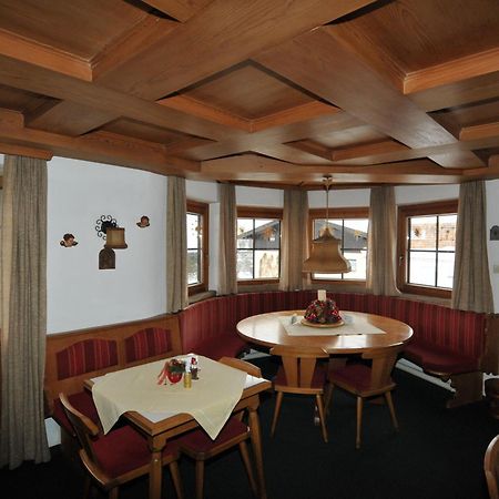 Frühstückspension&Appartements Eugenie Kitzbühel Exterior foto