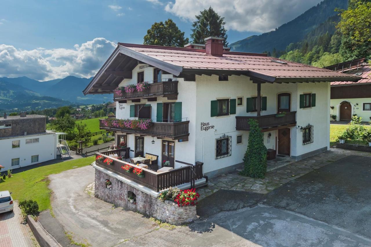Frühstückspension&Appartements Eugenie Kitzbühel Exterior foto
